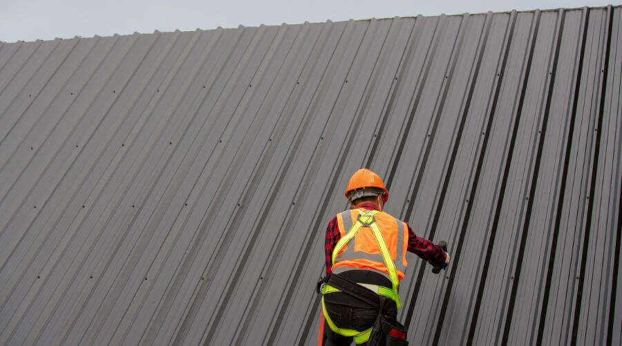Professional metal roof installation in Friendsville, TN